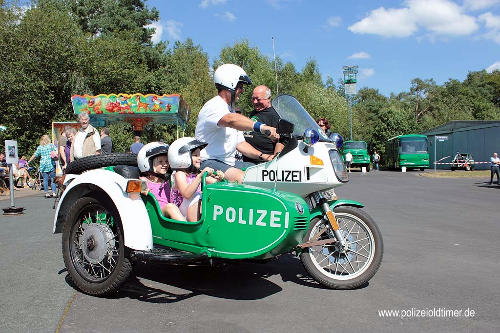 Sommerfest-Polizeioldtimer-Museum_2012 (122).jpg